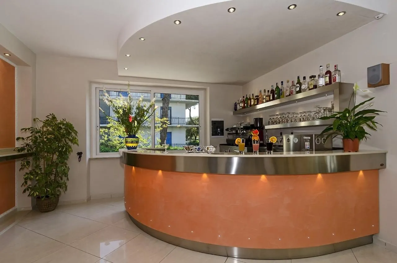 Hotel Lido Marina di Massa 3*,