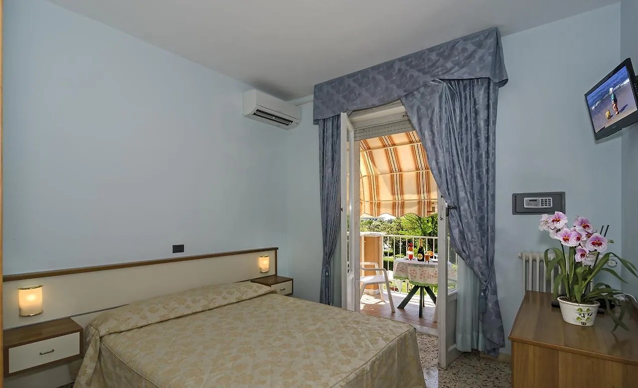 ***  Hotel Lido Marina di Massa Italia